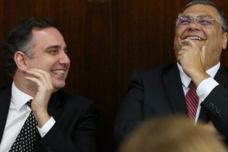 Indicado para o STF, Dino será sabatinado na CCJ em 13 de dezembro