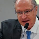 Alckmin projeta crescimento de 12% com reforma tributária