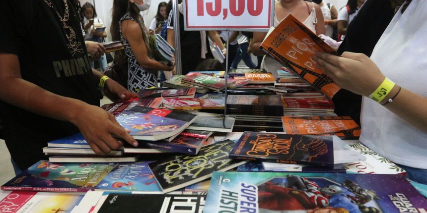 Brasil tem 25 milhões de compradores de livros