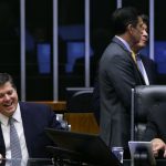 Câmara aprova texto-base da reforma tributária em primeiro turno