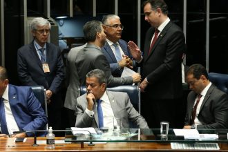 Senado aprova taxação de apostas esportivas, mas desidrata texto