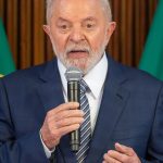 Lula lança pedra fundamental do campus do ITA em Fortaleza