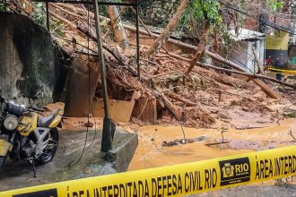 Entenda como a chuva provoca deslizamentos e desmoronamentos