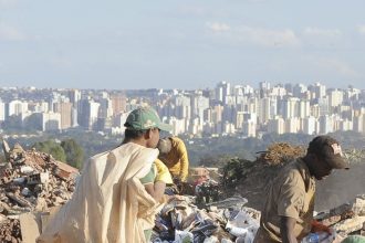 Governo vai cadastrar catadores para facilitar contratação