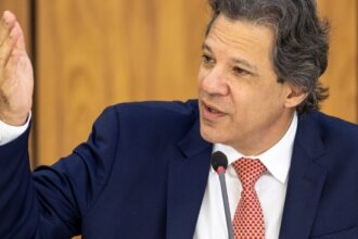 Ecologia e taxação de ricos serão destaque de viagem de Haddad aos EUA