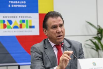 Empresa que omitir dados sobre igualdade salarial será fiscalizada