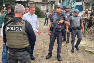 Governo de SP quer aumentar atribuições da Polícia Militar