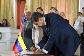 Maduro sanciona lei que prevê província de Essequiba na Venezuela