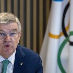 Rússia intensifica críticas a Thomas Bach, presidente do COI