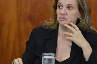 Secretária Leany Lemos deixa Ministério do Planejamento