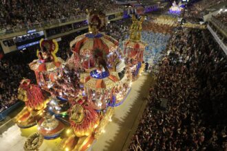 Carnaval de 2025 terá 3 dias de desfiles na Marquês de Sapucaí, no Rio