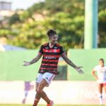 Cristiane marca dois e Fla vence Flu por 3 a 1 no Brasileiro Feminino