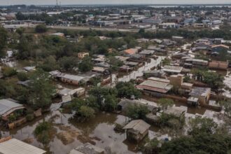 Depois de ficar totalmente inundada, Eldorado do Sul tenta se reerguer