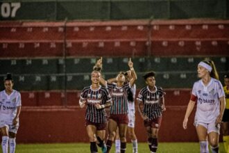 Flu arranca vitória de 1 a 0 sobre o Santos no Brasileiro Feminino