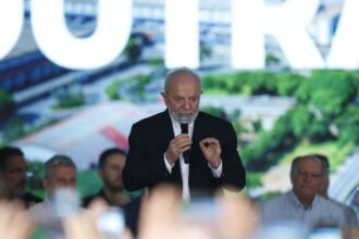 Lula inaugura obras na Via Dutra em Guarulhos