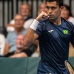 Thiago Monteiro bate francês Monfils na estreia do Masters Mil de Roma