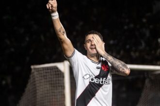 Vasco supera Fortaleza nos pênaltis para avançar na Copa do Brasil