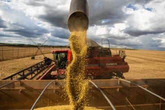 Alckmin comemora dados de produção agroindustrial em abril