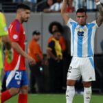 Argentina derrota Chile e se classifica para quartas da Copa América