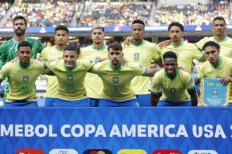 Brasil enfrenta Paraguai em busca da primeira vitória na Copa América