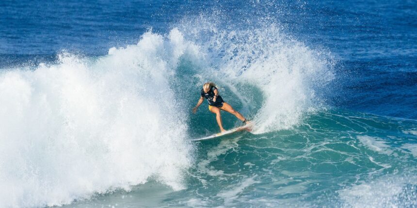 Disputas do Circuito Mundial de Surfe começam em Saquarema