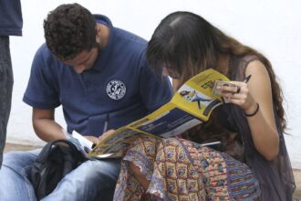 Enem: ONG incentiva doação para inscrições de jovens de baixa renda