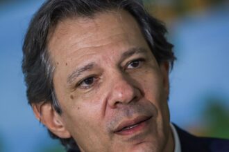 Haddad diz que ata do Copom reforça pausa, não fim do corte de juros