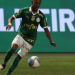 Joia do Palmeiras de 17 anos, Estêvão é contratado pelo Chelsea