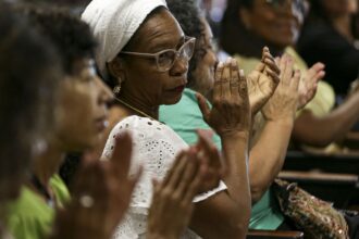 Coalizão de entidades lança campanha por mais negros nos parlamentos