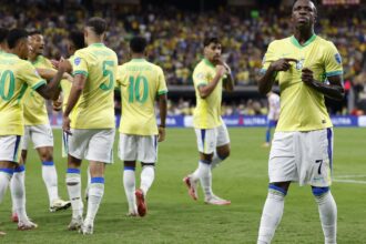 Copa América: Brasil encara Colômbia de olho na liderança do Grupo D