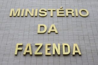 Fazenda aumenta para 3,9% estimativa de inflação em 2024