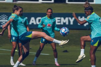 Futebol: seleção feminina entra em reta final de preparação para Paris