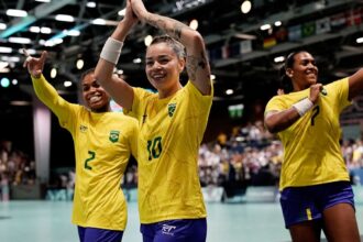 Handebol: Brasil estreia em Paris com vitória impecável contra Espanha