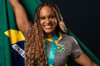 Maioria pela 1ª vez, mulheres encabeçam sonhos de medalhas em Paris