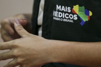 Mais Médicos terá novo edital com 3.184 vagas e direito a cotas