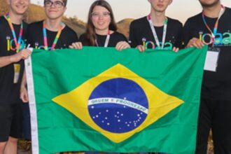 Brasileiros são medalhistas em olimpíada internacional de astronomia