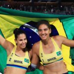 Duda e Ana Patrícia garantem medalha para o Brasil no vôlei de praia