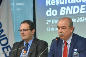 Mercadante: BNDES dobrou crédito para o RS em relação a 2023