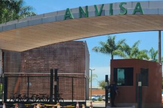 Anvisa prorroga proibição sobre uso de produtos à base de fenol