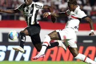 Botafogo e São Paulo começam a disputar vaga na semi da Libertadores