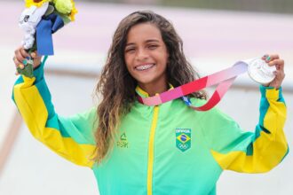 Com virada no fim, Rayssa Leal é bicampeã mundial de skate street