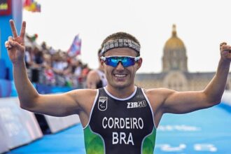 Ronan Cordeiro fatura prata, 1ª medalha do país no triatlo paralímpico