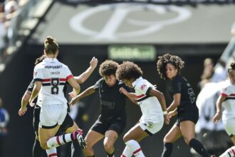 São Paulo e Corinthians chegam à final do Brasileiro Feminino