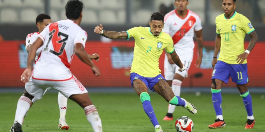 Brasil enfrenta seleção peruana em Brasília pelas Eliminatórias