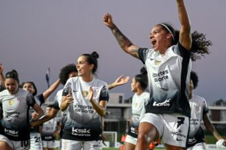 Corinthians bate Olimpia e vai às semifinais da Libertadores Feminina