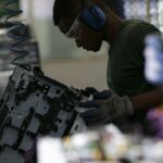 Estudo do Ipea aponta população ocupada nos maiores níveis em dez anos