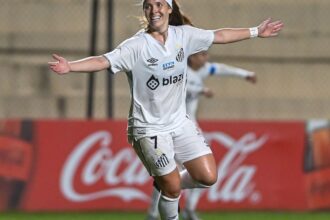 Libertadores feminina chega às quartas com Corinthians e Santos