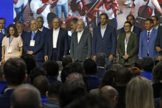 Lula amplia Programa Acredita para beneficiar empresas exportadoras