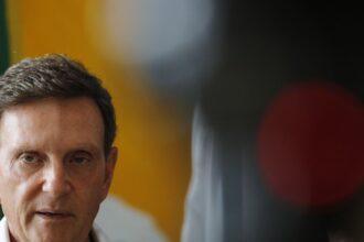 TRE-RJ condena Crivella por abuso de poder nas eleições de 2020