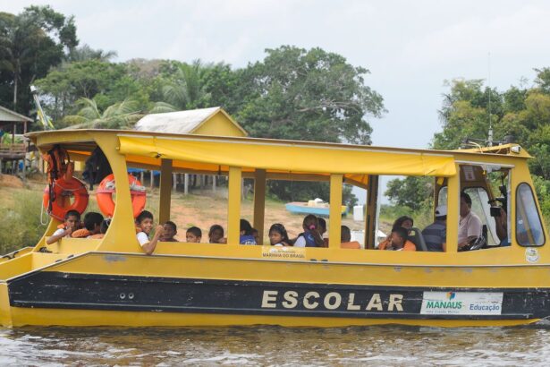 Transporte escolar em rios terá reajuste em 2025, antecipa FNDE